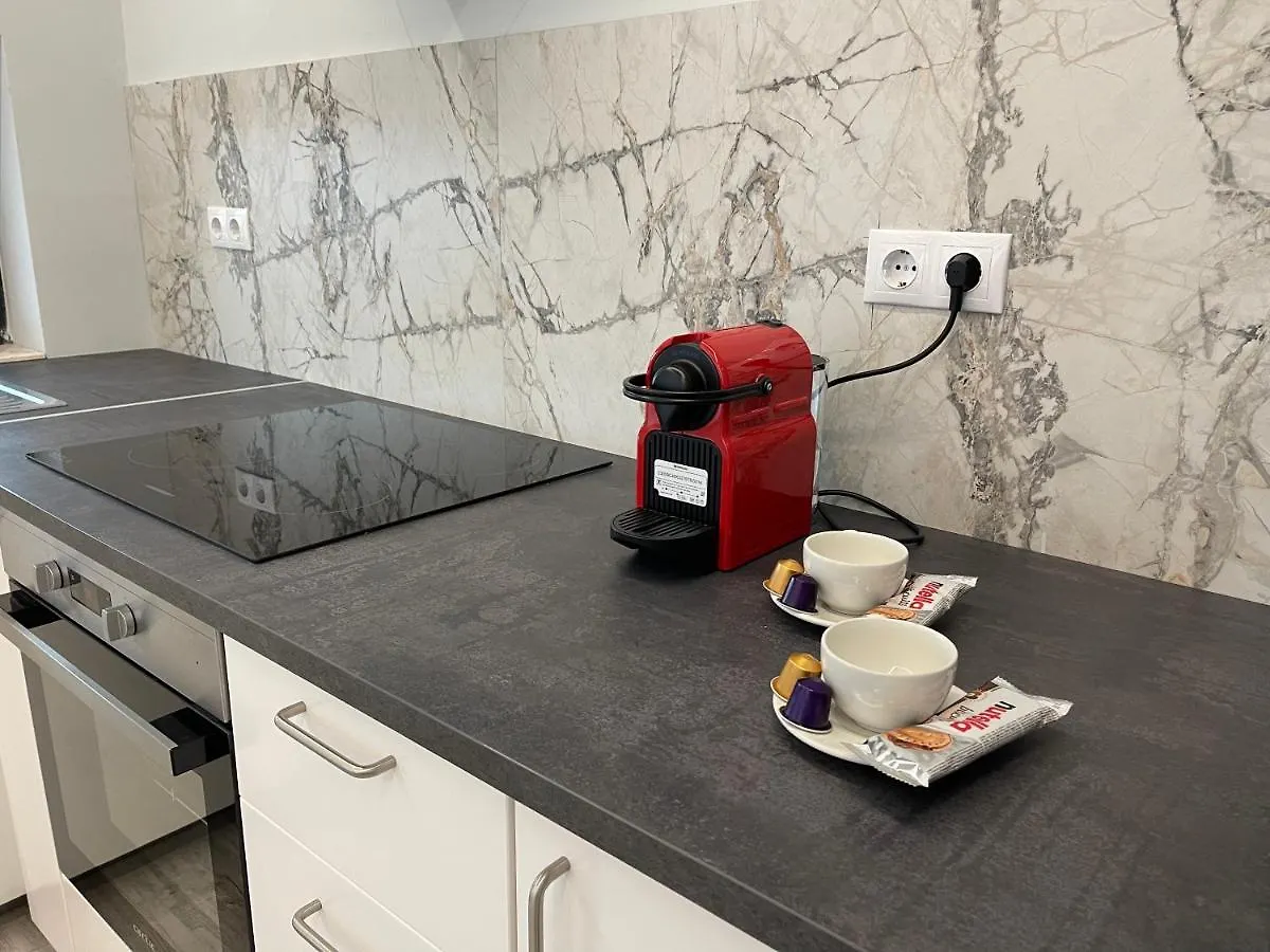 Noah Apartment Self Check-In Otopeni 0*,