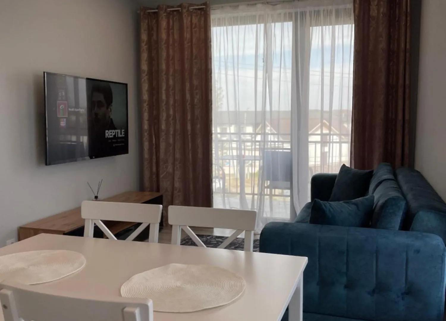 Noah Apartment Self Check-In Otopeni 0*,  Romania